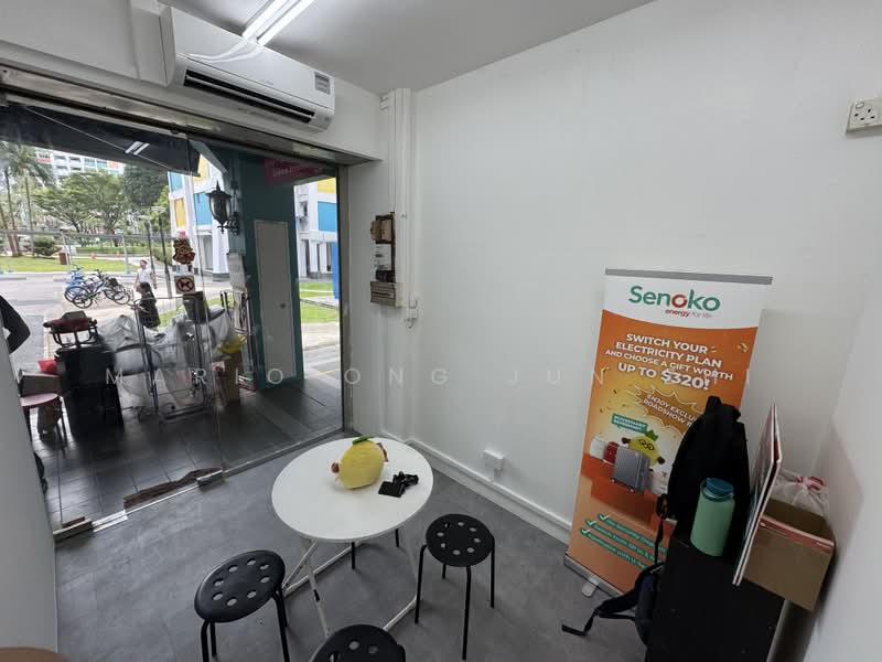 Keat Hong Shopping Centre, 253 Choa Chu Kang Avenue 2, 100 sqft, Other Retail For Rent, by Mario Ong Jun Zhi, 500174181 - Interior - CommercialGuru.com.sg