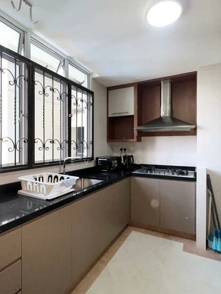 Alessandrea, 31 Alexandra Road, Room Rental, 100 sqft, Apartment For Rent, by Steve Voon, 500174183 - Kitchen - PropertyGuru.com.sg