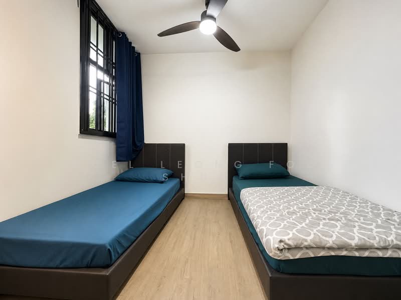 339A Sembawang Close, 339A Sembawang Close, 4 Bedrooms, 1,227 sqft, HDB Flat For Sale, by Joel Leong Foo Shun, 500174195 - Bedroom - PropertyGuru.com.sg