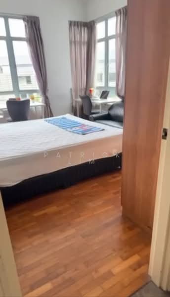 The Makena, 121 Meyer Road, Room Rental, 350 sqft, Condominium For Rent, by Patrick Lim, 500174199 - Spacious and huge Master Bedroom - PropertyGuru.com.sg