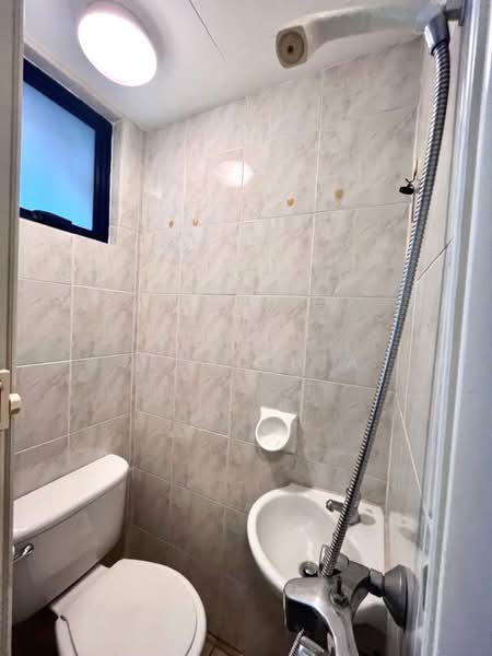 Nineteen Shelford, 19 Shelford Road, 1 Bedroom, 635 sqft, Condominium For Rent, by Jess Thia, 500174200 - PropertyGuru.com.sg