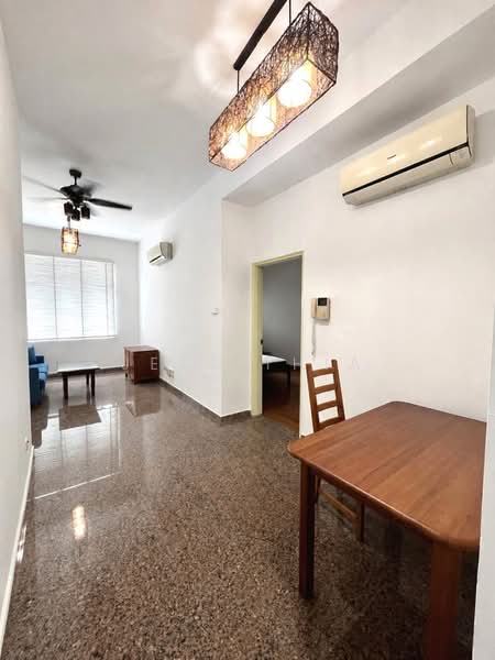 Nineteen Shelford, 19 Shelford Road, 1 Bedroom, 635 sqft, Condominium For Rent, by Jess Thia, 500174200 - PropertyGuru.com.sg