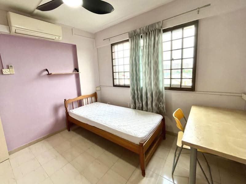 722 Yishun Street 71, 722 Yishun Street 71, Room Rental, 118 sqft, HDB Flat For Rent, by Jess Thia, 500174202 - Bedroom - PropertyGuru.com.sg