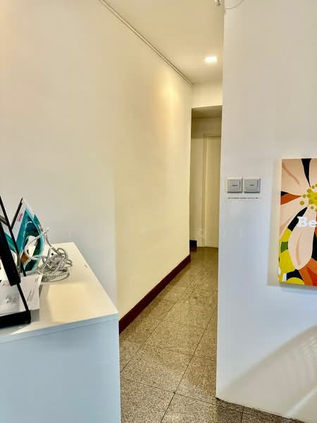Eastpoint Green, 1 Simei Street 3, Room Rental, 150 sqft, Condominium For Rent, by Winfred Quek, 500174210 - Corridor - PropertyGuru.com.sg