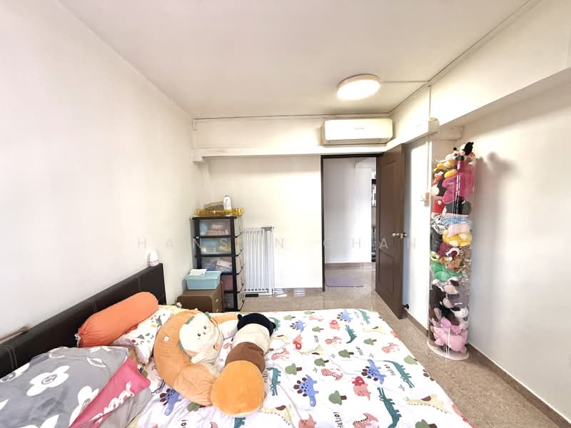 121B Rivervale Drive, 121B Rivervale Drive, 3 Bedrooms, 1,184 sqft, HDB Flat For Sale, by Hanson Chan, 500174211 - Bedroom - PropertyGuru.com.sg