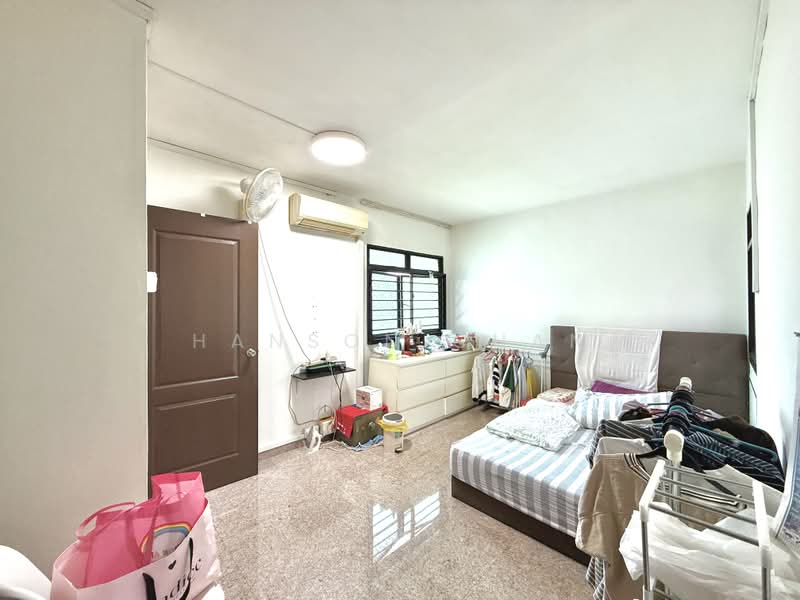 121B Rivervale Drive, 121B Rivervale Drive, 3 Bedrooms, 1,184 sqft, HDB Flat For Sale, by Hanson Chan, 500174211 - Bedroom - PropertyGuru.com.sg