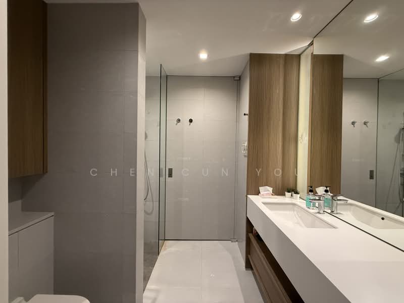 Echelon, 9 Alexandra View, 3 Bedrooms, 1,292 sqft, Condominium For Rent, by Chen Cun You, 500174213 - Bathroom - PropertyGuru.com.sg