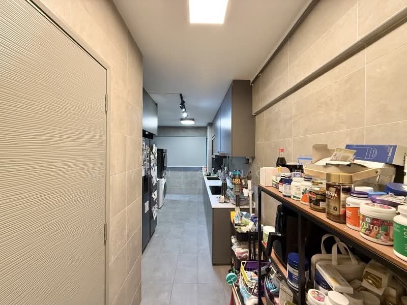437 Woodlands Street 41, 437 Woodlands Street 41, 3 Bedrooms, 904 sqft, HDB Flat For Sale, by Kevin Sangju, 500174215 - Kitchen/Storage - PropertyGuru.com.sg