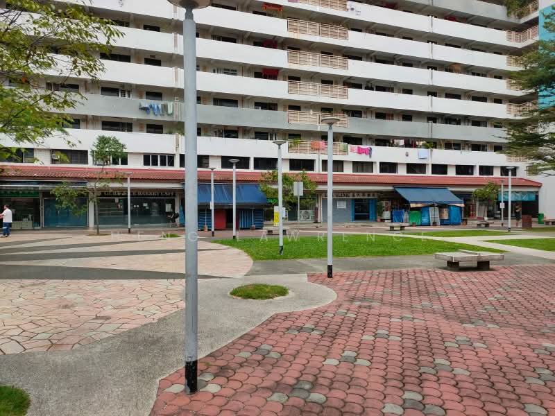 Sims Drive double storey HDB Bakery Shop For Takeover, , 1,474 sqft, Shop / Shophouse For Rent, by Heng Lawrence, 500174221 - Exterior - CommercialGuru.com.sg