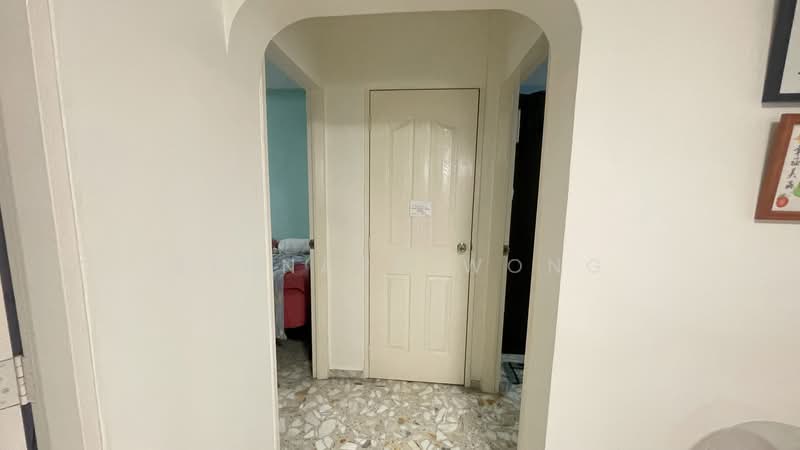 306 Yishun Central, 306 Yishun Central, 3 Bedrooms, 1,315 sqft, HDB Flat For Sale, by Bernard Wong, 500174227 - Corridor - PropertyGuru.com.sg