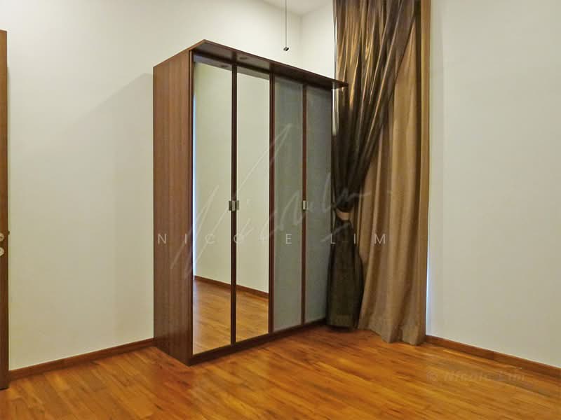 Semi-D with Pool @ Serangoon Gdn Estate, , 6 Bedrooms, 5,000 sqft, Semi-Detached House For Rent, by Nicole Lim, 500174229 - PropertyGuru.com.sg