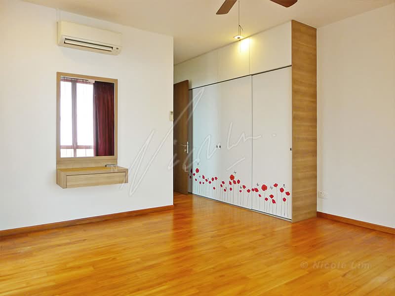 Semi-D with Pool @ Serangoon Gdn Estate, , 6 Bedrooms, 5,000 sqft, Semi-Detached House For Rent, by Nicole Lim, 500174229 - Bedroom 3 - PropertyGuru.com.sg