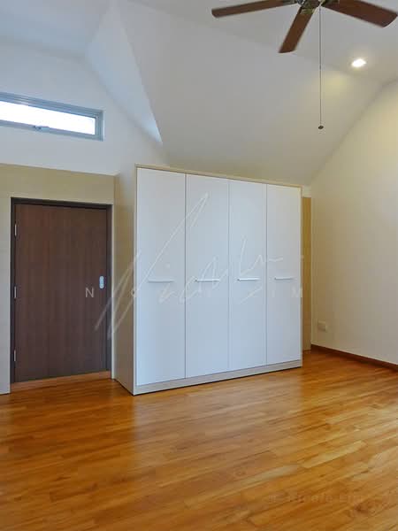 Semi-D with Pool @ Serangoon Gdn Estate, , 6 Bedrooms, 5,000 sqft, Semi-Detached House For Rent, by Nicole Lim, 500174229 - Bedroom 5 - PropertyGuru.com.sg