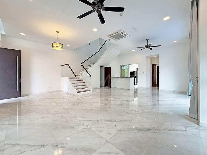 Modern Semi-D with Pool @ Serangoon Gdn Estate, , 6 Bedrooms, 5,000 sqft, Semi-Detached House For Rent, by Nicole Lim, 500174229 - Living / Dining Area - PropertyGuru.com.sg