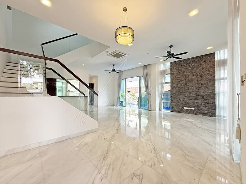 Modern Semi-D with Pool @ Serangoon Gdn Estate, , 6 Bedrooms, 5,000 sqft, Semi-Detached House For Rent, by Nicole Lim, 500174229 - Living / Dining Area - PropertyGuru.com.sg