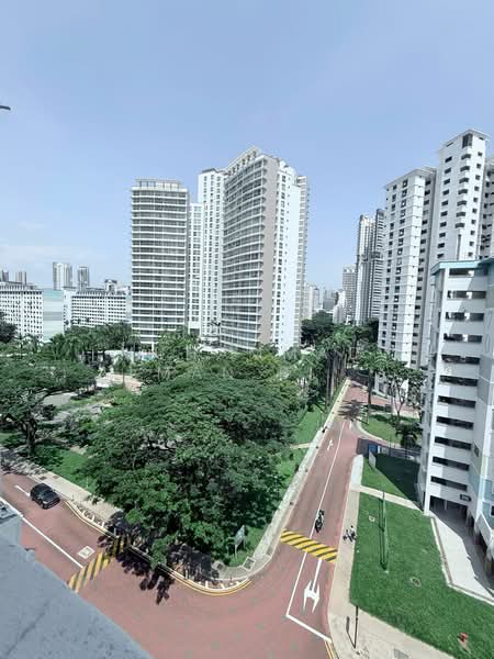 168 Lorong 1 Toa Payoh, 168 Lorong 1 Toa Payoh, 3 Bedrooms, 700 sqft, HDB Flat For Sale, by Muhammad Alman Bin Abdul Majid, 500174230 - Exterior Views - PropertyGuru.com.sg