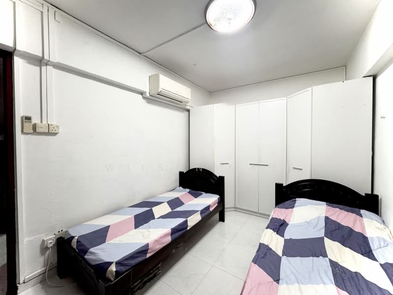 515 Jurong West Street 52, 515 Jurong West Street 52, 2 Bedrooms, 807 sqft, HDB Flat For Sale, by Wilson Mah, 500174277 - Bedroom - PropertyGuru.com.sg