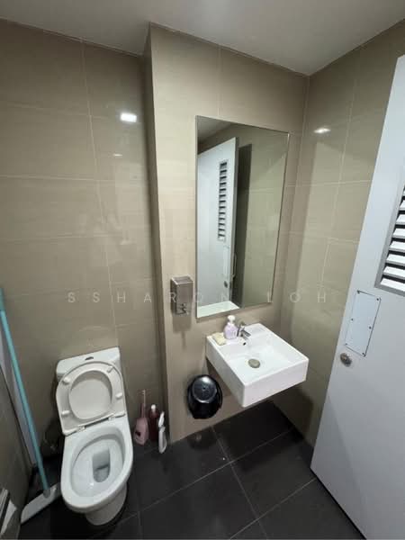 HH @ Kallang, 55 Kallang Pudding Road, 1,808 sqft, Light Industrial (B1) For Rent, by Ssharon Loh, 500174283 - CommercialGuru.com.sg