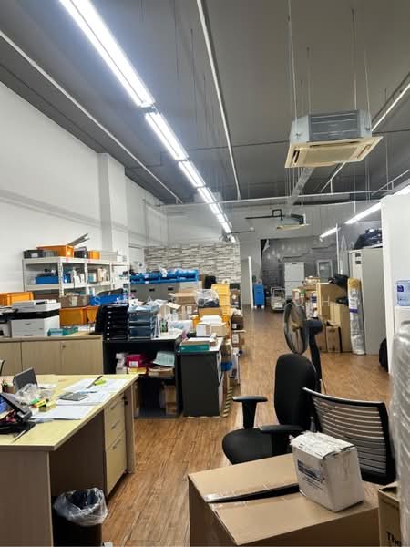 HH @ Kallang, 55 Kallang Pudding Road, 1,927 sqft, Light Industrial (B1) For Rent, by Ssharon Loh, 500174285 - CommercialGuru.com.sg