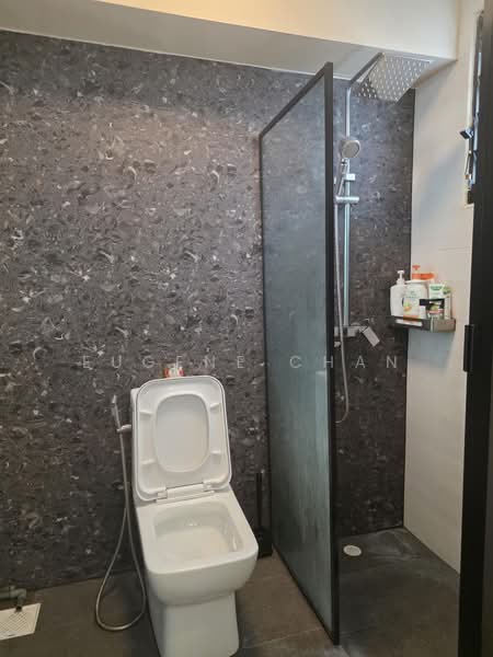 766 Woodlands Circle, 766 Woodlands Circle, Admiralty / Woodlands, 3 Bedrooms, 1,194 sqft, HDB Flat For Sale, by Eugene Chan, 500174297 - Bathroom - PropertyGuru.com.sg