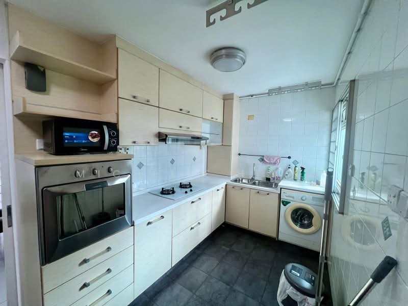 103A Edgefield Plains, 103A Edgefield Plains, 3 Bedrooms, 1,184 sqft, HDB Flat For Rent, by Michelle Hiang, 500174313 - Kitchen - PropertyGuru.com.sg