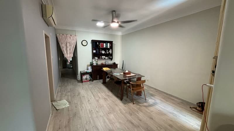 Hillview Park, 19A Hillview Avenue, 3 Bedrooms, 1,453 sqft, Condominium For Sale, by Eric Lim, 500174315 - Dining Room - PropertyGuru.com.sg