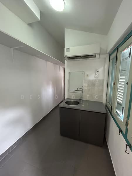 Shophouse office near Telok Ayer MRT, Amoy Street, 1,000 sqft, Office For Rent, by Desmond Foo, 500174318 - Interior - CommercialGuru.com.sg
