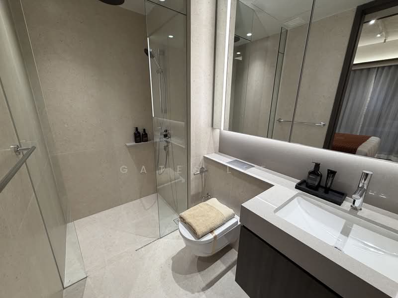 Hudson Place Residences, , 3 Bedrooms, 1,055 sqft, Condominium For Sale, by Gates Lee, 500174319 - Bathroom - PropertyGuru.com.sg