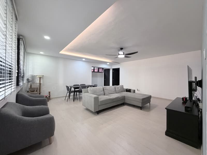 306 Tampines Street 32, 306 Tampines Street 32, 4 Bedrooms, 1,485 sqft, HDB Flat For Sale, by Sofian Roslan, 500174325 - Living Room - PropertyGuru.com.sg