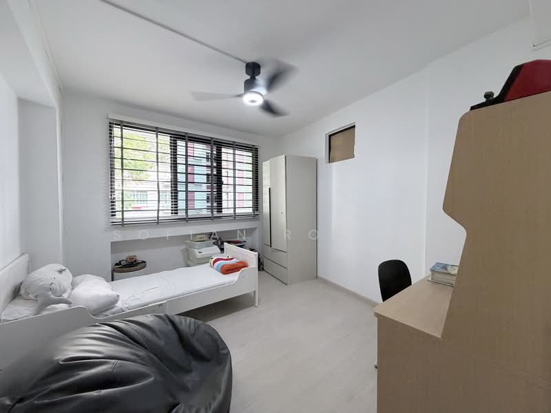 306 Tampines Street 32, 306 Tampines Street 32, 4 Bedrooms, 1,485 sqft, HDB Flat For Sale, by Sofian Roslan, 500174325 - Bedroom - PropertyGuru.com.sg