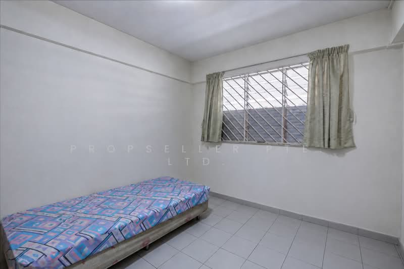 403 Fajar Road, 403 Fajar Road, 3 Bedrooms, 904 sqft, HDB Flat For Sale, by ADNIX LIU, 500174350 - Bedroom - PropertyGuru.com.sg