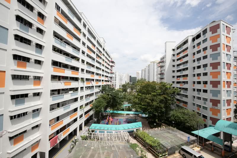 403 Fajar Road, 403 Fajar Road, 3 Bedrooms, 904 sqft, HDB Flat For Sale, by ADNIX LIU, 500174350 - Exterior - PropertyGuru.com.sg
