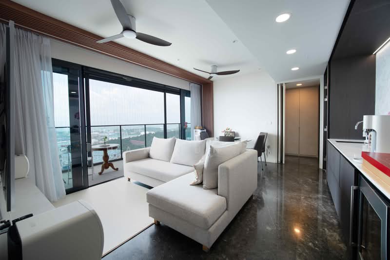 Avenue South Residence, 13 Silat Avenue, 4 Bedrooms, 1,496 sqft, Condominium For Sale, by Han Jun An, 500174352 - Living Room - PropertyGuru.com.sg