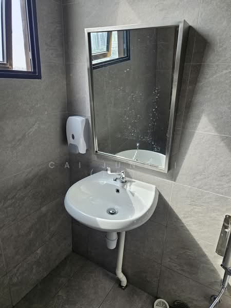 Stellar @ Tampines, 12 Tampines North Drive 4, 2,436 sqft, Factory / Workshop (B2) For Rent, by Cai Junhui (Ed), 500174354 - Bathroom - CommercialGuru.com.sg