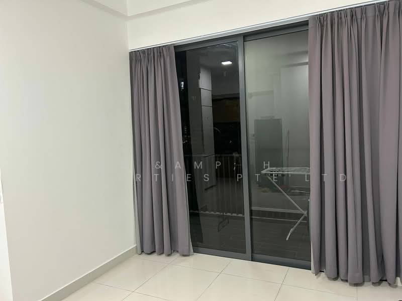 Silverscape, 39 LORONG 32 GEYLANG, 2 Bedrooms, 602 sqft, Apartment For Rent, by Josephine, 500174357 - Balcony - PropertyGuru.com.sg