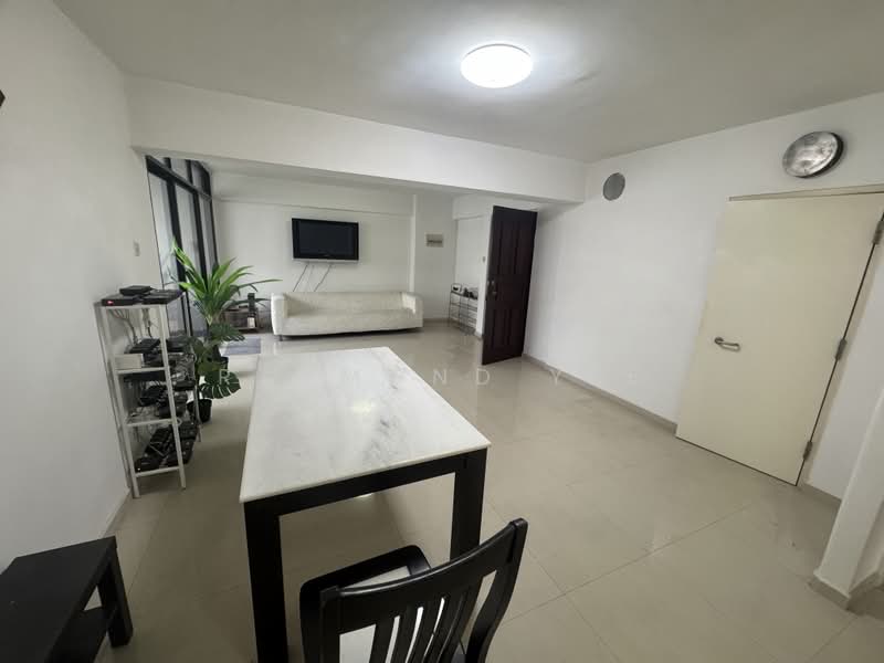 307B Anchorvale Road, 307B Anchorvale Road, 4 Bedrooms, 1,187 sqft, HDB Flat For Rent, by Raymond Yee, 500174370 - Living Room - PropertyGuru.com.sg