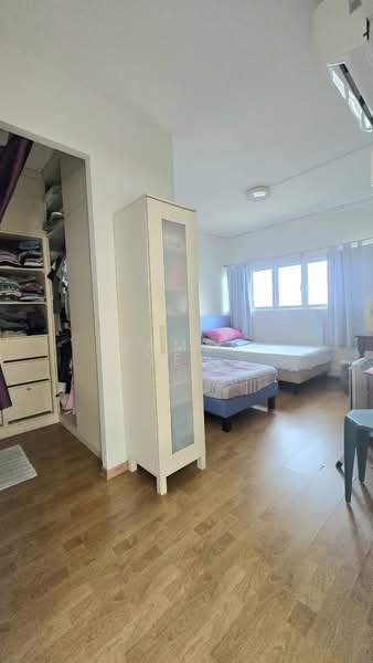 72 Marine Drive, 72 Marine Drive, 3 Bedrooms, 1,259 sqft, HDB Flat For Sale, by James Yeo, 500174380 - Bedroom - PropertyGuru.com.sg