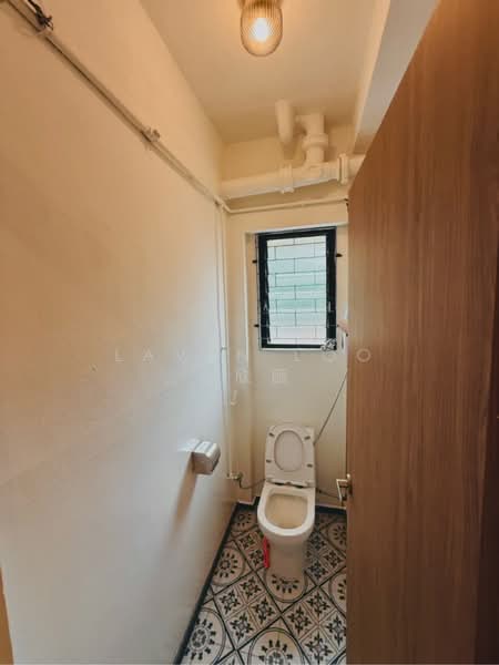Freehold no gst no maintenance renovated, , 800 sqft, Office For Sale, by Laven Loo 吕欣颐, 500174381 - CommercialGuru.com.sg