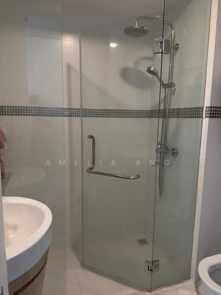 One-North Residences, 7 One-North Gateway, 2 Bedrooms, 597 sqft, Apartment For Rent, by Amelia Ang, 500174389 - Bathroom - PropertyGuru.com.sg