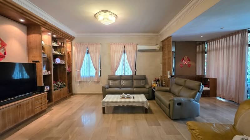 Jalan Suasa • Green Hill Estate • Dairy Farm & Cashew Locale Semi-D, Jalan Pakis, Jalan Suasa, Chestnut Drive, Cashew Road, Dairy Farm Road, Upper Bukit Timah, 4 Bedrooms, 2,230 sqft, Semi-Detached House For Sale, by Tyler Lee, 500174390 - Living Room - PropertyGuru.com.sg