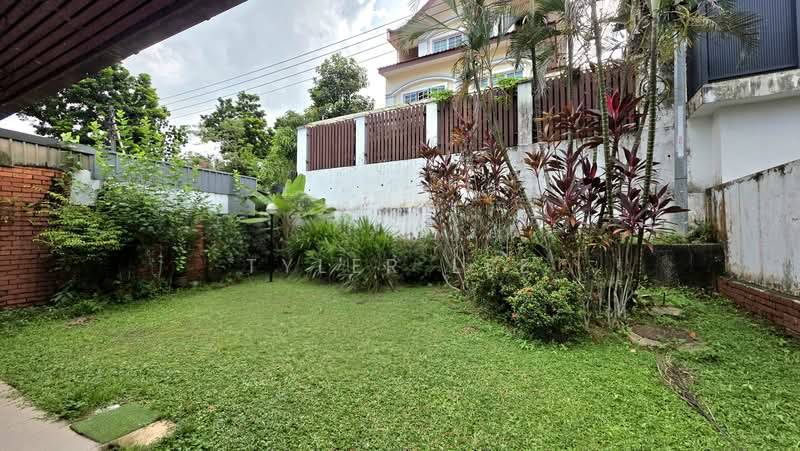 Jalan Suasa • Green Hill Estate • Dairy Farm & Cashew Locale Semi-D, Jalan Pakis, Jalan Suasa, Chestnut Drive, Cashew Road, Dairy Farm Road, Upper Bukit Timah, 4 Bedrooms, 2,230 sqft, Semi-Detached House For Sale, by Tyler Lee, 500174390 - Garden - PropertyGuru.com.sg