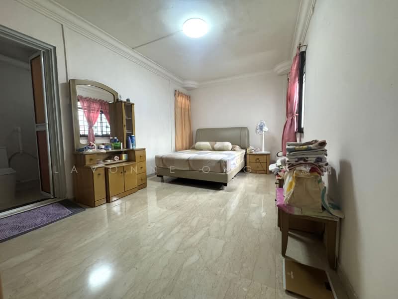 205C Compassvale Lane, 205C Compassvale Lane, 3 Bedrooms, 1,324 sqft, HDB Flat For Sale, by Lavonne Ong 王慧丽, 500174394 - Bedroom - PropertyGuru.com.sg