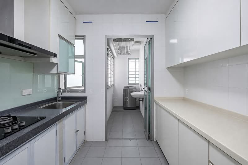 613B Punggol Drive, 613B Punggol Drive, 3 Bedrooms, 1,001 sqft, HDB Flat For Sale, by JOHN YEO, 500174395 - Kitchen - PropertyGuru.com.sg