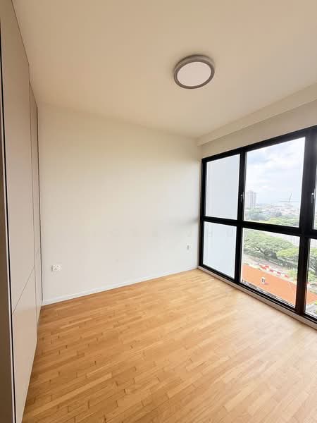 Avenue South Residence, 1 Silat Avenue, 2 Bedrooms, 657 sqft, Condominium For Sale, by Flora Zhu, 500174424 - Bedroom - PropertyGuru.com.sg