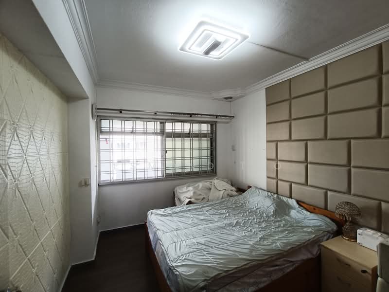 450E Tampines Street 42, 450E Tampines Street 42, 3 Bedrooms, 1,130 sqft, HDB Flat For Sale, by DESMOND TEO, 500174427 - Common room - PropertyGuru.com.sg