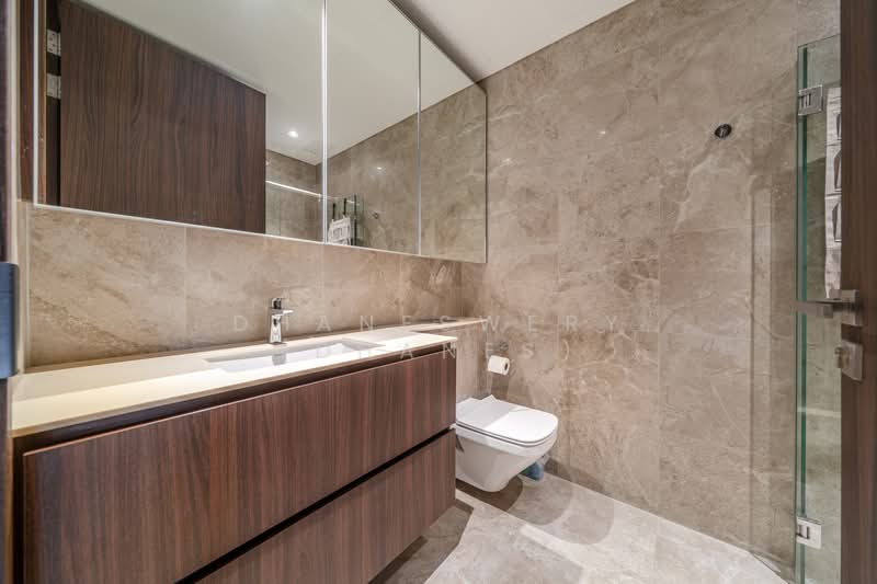 Artra, 10 Alexandra View, 2 Bedrooms, 829 sqft, Condominium For Sale, by Dhaneswery (Dhanes), 500174433 - Bathroom - PropertyGuru.com.sg