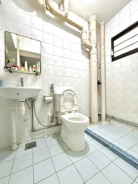 121B Rivervale Drive, 121B Rivervale Drive, 3 Bedrooms, 1,184 sqft, HDB Flat For Sale, by Candy ZiQi 紫绮, 500174437 - PropertyGuru.com.sg