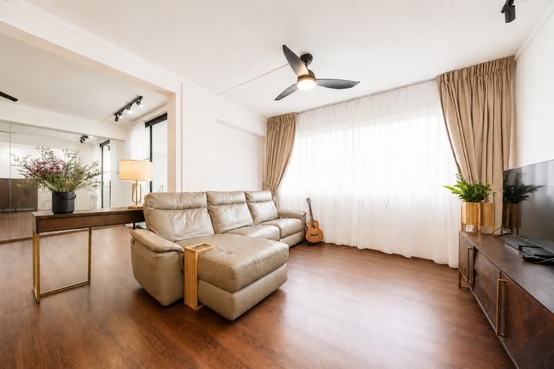 204 Petir Road, 204 Petir Road, 3 Bedrooms, 1,313 sqft, HDB Flat For Sale, by Dhaneswery (Dhanes), 500174457 - Living Room - PropertyGuru.com.sg