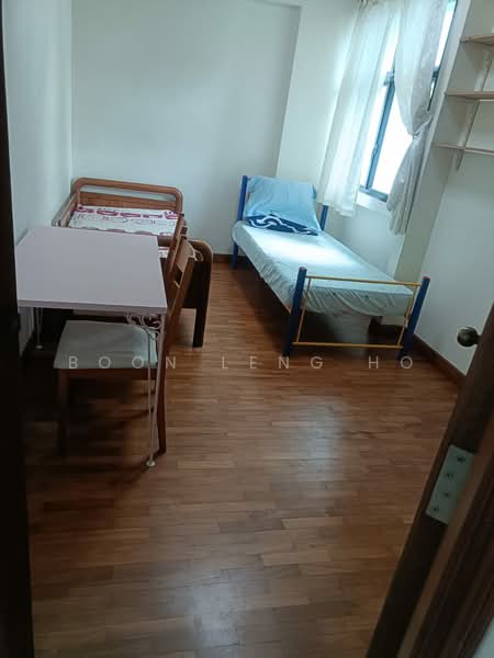 Eastvale, 31 Pasir Ris Drive 3, 3 Bedrooms, 1,280 sqft, Condominium For Rent, by Boon Leng Ho, 500174461 - Bedroom - PropertyGuru.com.sg