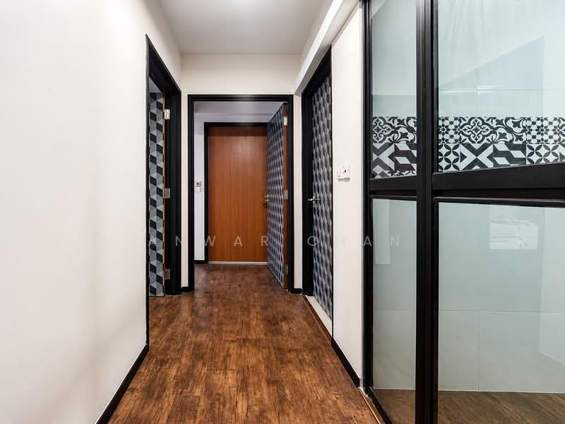 605B Tampines Street 61, 605B Tampines Street 61, 2 Bedrooms, 732 sqft, HDB Flat For Sale, by Anwar Chan, 500174469 - Corridor - PropertyGuru.com.sg